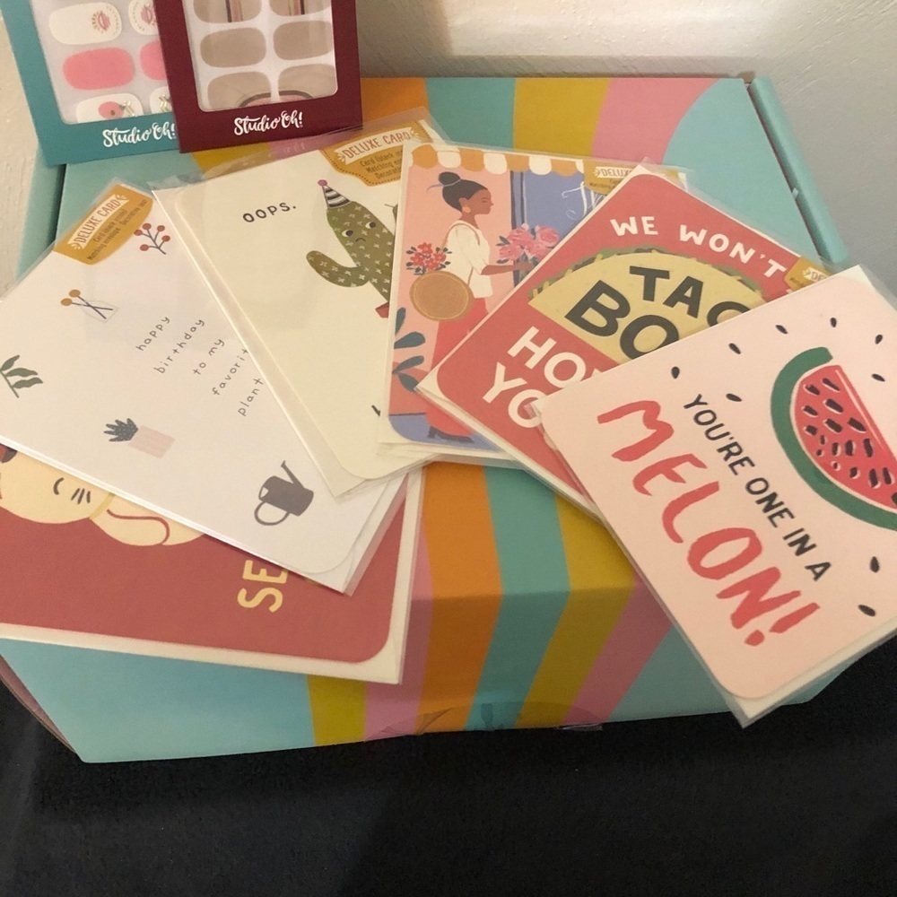 Francesca’s Gift Box - Picture 8 of 12